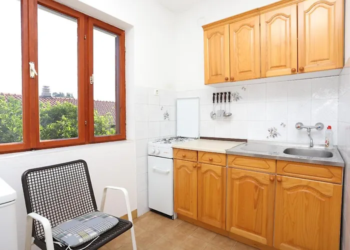 Διαμέρισμα With Parking Space Trpanj, Peljesac - 10131 Trpanj