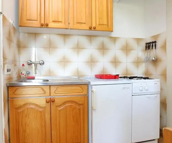 Διαμέρισμα With Parking Space Trpanj, Peljesac - 10131 Trpanj