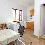 Apartamento With Parking Space Trpanj, Peljesac - 10131 *