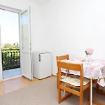 Apartamento With Parking Space Trpanj, Peljesac - 10131 *