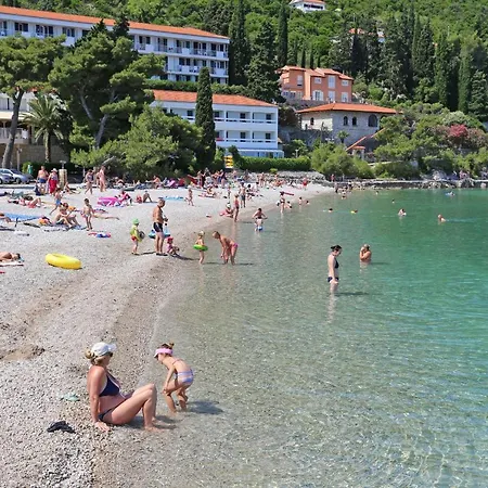 Appartement With Parking Space Trpanj, Peljesac - 10131 *