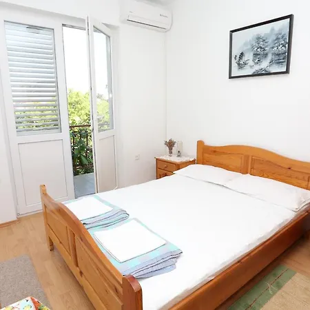 With Parking Space Trpanj, Peljesac - 10131 *